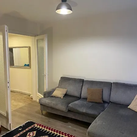 Comfortable&cozy Entire Unit Apartment